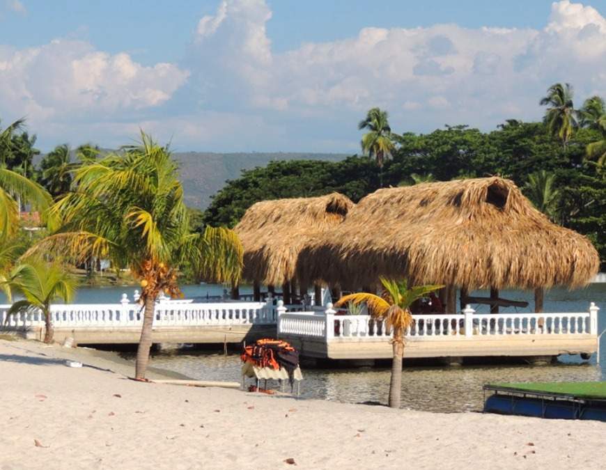 Hotel Lagomar El Peñon – Girardot